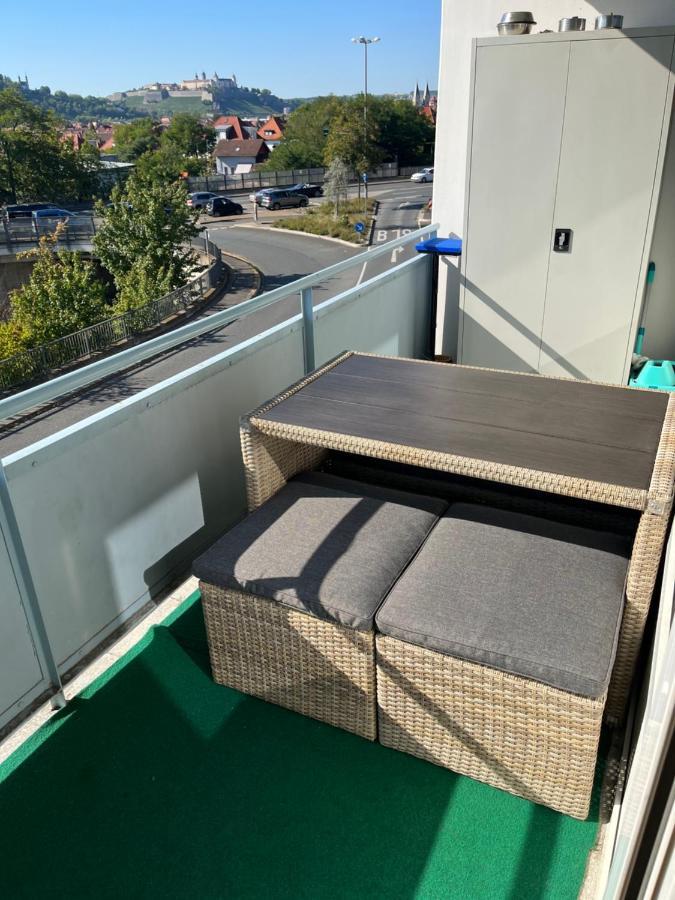 Schoenes Apartment Mit Festungsblick - Free Parking - Вюрцбург Екстер'єр фото